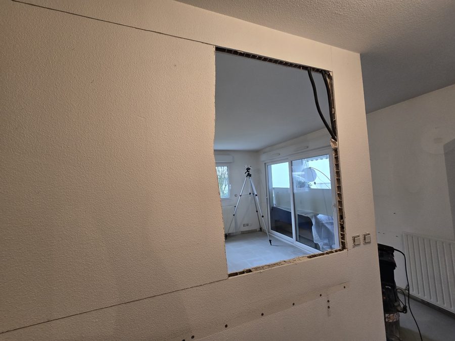 Découpe placo alvéolaire pour verrière